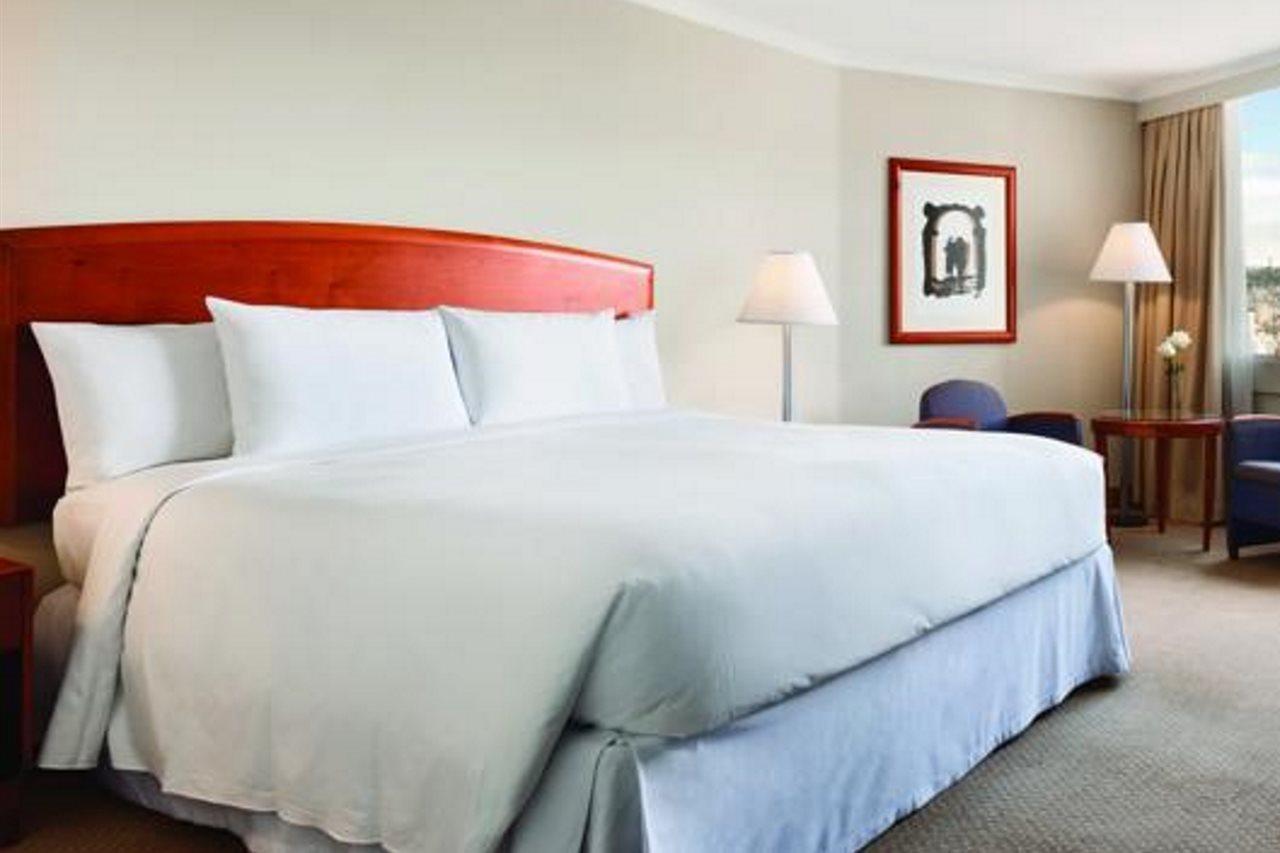 Hilton Colon Quito Hotel Bagian luar foto